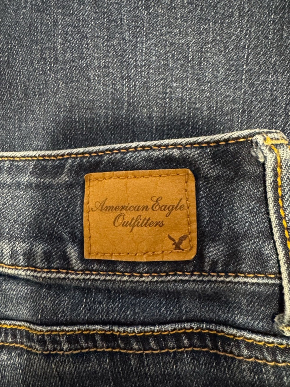 American Eagle Outfitters Artist Jeans Medium/Dark Wash Size 16 Regular - Picture 5 of 6